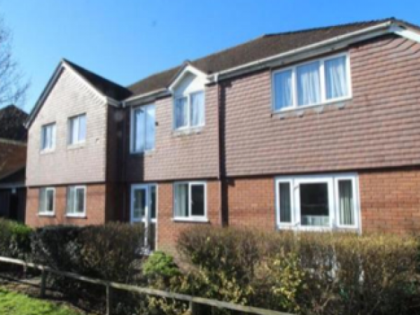 Mr S sells house quickly in need of renovation