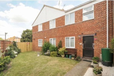 mrs s chose Wales Home Buyer to buy a flat fast