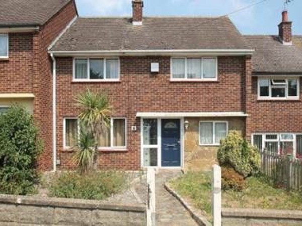 Wales Home Buyer purchase a mid-terrace house in Gravesend in need of renovation